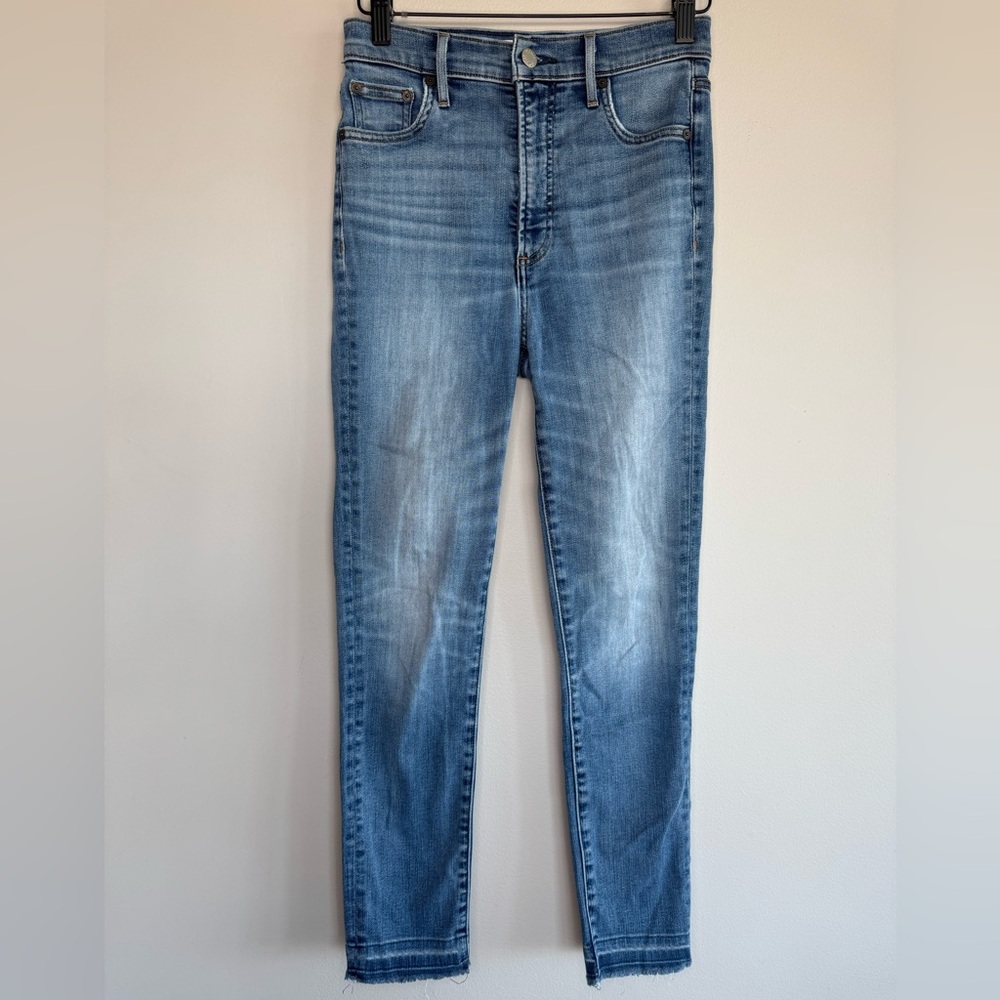 🟢3/$25 Aritzia Denim Forum Lola High Rise Skinny Crop Size 26